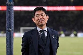 森保監督の“現地姿”が「ダービッツ感」　独特形状に衝撃…初日から「インパクトある」
