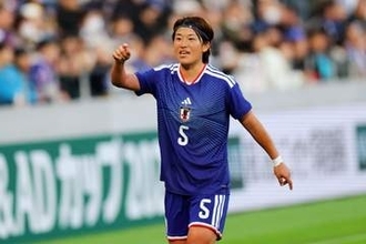 内田コーチから「すべて学びたい」　アジア大会優勝に刺激…唯一の国内組DFも「ここまでできる」