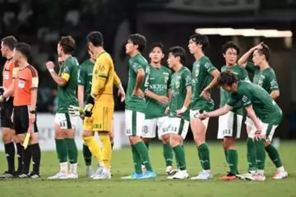 苦境のJ名門で薄れる特異性「別世界」　“3ケタ”1人、明確になった戦力差…完敗は「必然だった」