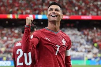 C・ロナウドがW杯史上初の6大会連続ゴール　今大会初弾含む2発…ウズベキスタンに5-0快勝
