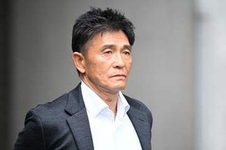 鹿島戦で決勝弾も…26歳MFは長期離脱か　城福監督が言及「おそらく簡単には戻ってこない」