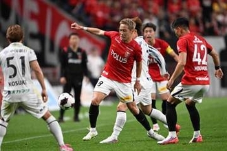 J1でまさかの約6分間の試合中断　主審の機材トラブルの影響か…アディショナルタイムは8分追加