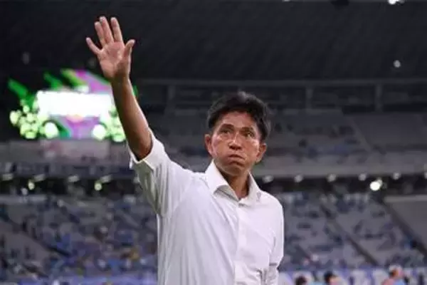 “憧れの地”でダンス…64歳名将が笑顔「最高だな」　選手に話した「1分1秒を大事に」