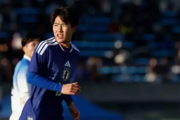 日本代表10番が「別格すぎるな」　途中出場→わずか6分で個人技弾「覚醒してる」