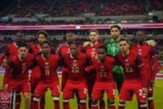 W杯開催国ユニは冬スポーツを強調？　研究家注目の1着…大胆デザインで「一目でわかる」