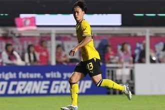 ドルトムントはなぜ18歳日本人を獲得？　重要視された”能力”「2年以上前からスカウトしていた」