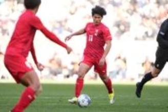 6万人が目撃した圧巻の一撃が「鳥肌もん」　左足から美しい軌道…ファン驚愕「レベル高すぎ」