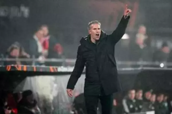 ファン・ペルシー激怒「本来あり得ない」　まさかの退場回避…上田綺世の悪質ファールにチクリ