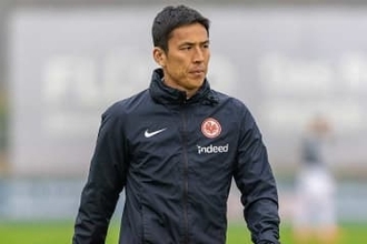 長谷部誠が現役さながらのプレー　5v5に登場…豪快弾、華麗なアシストで「魅せた」