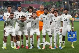 初出場国のW杯ユニが「美しいデザイン」　鮮やか色彩…専門家絶賛「懐かしさ感じる」
