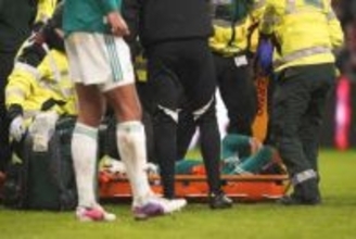 遠藤航が「重傷を負った」　リバプール公式発表…負傷退場に指揮官「見た目が良くない」