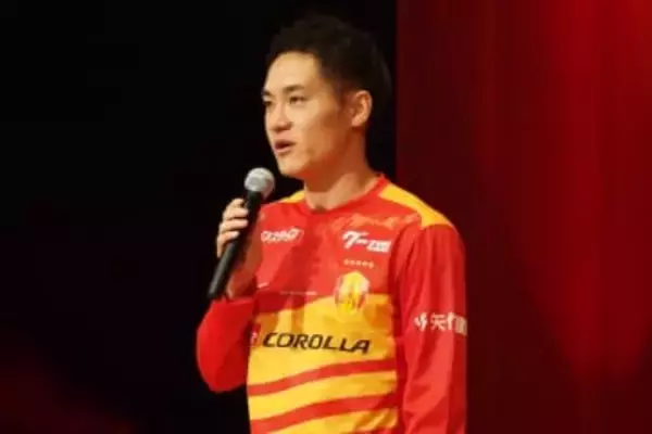 2位から16位へ電撃移籍「何ももたらせてない」　10年ぶり復帰で恩返しへ…先輩から届いた”ラブコール”で決断