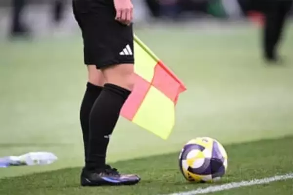 J1レフェリーの「特徴分析」　警告内容に傾向…注意すべき「ちゃんと取ってくるからね」