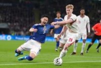 “決死のジャンプ”が「マジで大きかった」　あわや同点…日本代表の「スーパークリア」