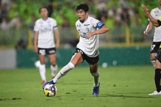 10番・主将の移籍「ついに来てしまった」　高卒から4年間…22歳エースの決断を「尊重するよ」