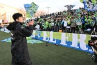 鈴木章斗が広島に完全移籍　今季は湘南でキャプテンも…「この決断は簡単ではありませんでした」