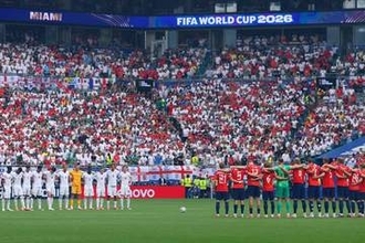 急死の南アフリカ代表選手へ黙祷　北中米W杯に出場の25歳…イングランド×ノルウェーの試合前に
