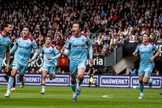 日本人が空中戦制圧「見たことない」　身長182センチ…得点量産に驚き「利き足が頭」