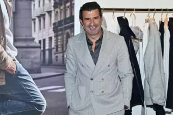 バルサ＆レアルで活躍…欧州レジェンドが日本に出没「Amazing」　現役時代から大の“親日家”