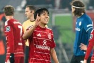 日本人が「さすがの縦パス」　鮮やかアシストをファン絶賛…23歳がドイツ移籍で存在感