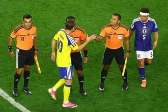 本田圭佑「スウェーデン寄り」→対戦国「そうは思わない」　判定に持論「意外だった」