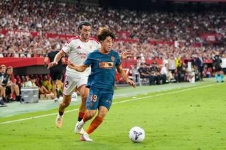 19歳日本代表の市場価値が「倍増」　5大リーグ挑戦→開幕スタメン「すごい」「まだまだ！」