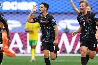 開催国カナダが16強一番乗り！　南アフリカ相手に1-0勝利…終了間際に値千金の決勝弾