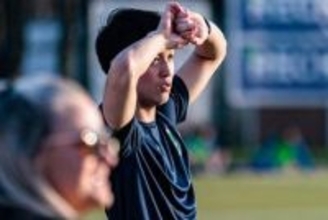 岡崎でも長谷部でもない　無名の日本人が決意した「任せたい」…ドイツ5部の異例抜擢