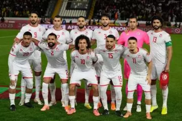 日本と対戦…チュニジア代表がW杯ユニ発表　洗練されたデザインに海外注目「エレガント」