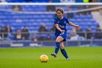 英日本人が強豪戦で驚愕弾「ゴラッソすぎる」　25mからの”ロングループ”の一撃「なんというゴール」