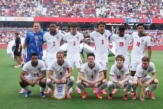 W杯優勝候補に“試練”「予測不能かつ不安定」　雷雨でキックオフ遅延「集中訓練を受ける」