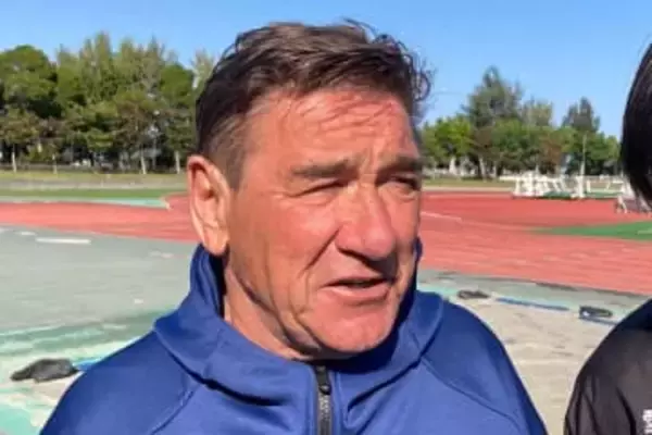 ミシャ式に苦悩の名古屋「ボール受けるのを怖がっている」　選手も心境吐露「もどかしさ感じた」