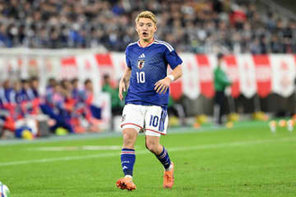 “運命の抽選会”まで1時間…日本代表10番は「どこでもいいや」　自身のSNSに投稿