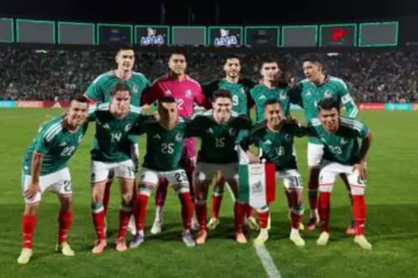“漆黒”のW杯ユニ「持つこと自体珍しい」　追加で発表…研究家も驚き「ただのユニフォームではない」