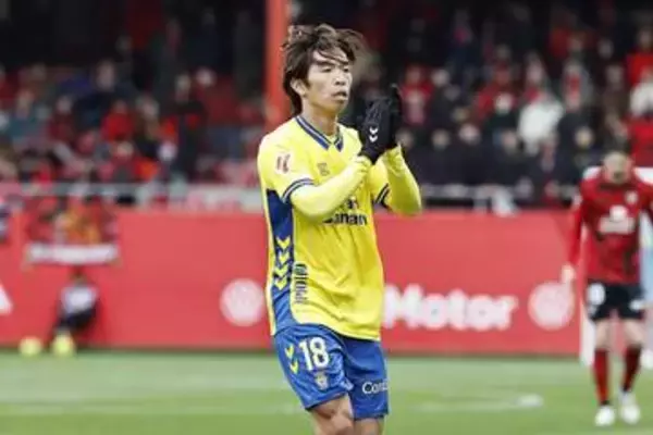 「スペイン移籍から2か月…日本人が「チームの主役」　現地絶賛「最も決定的な選手」」の画像