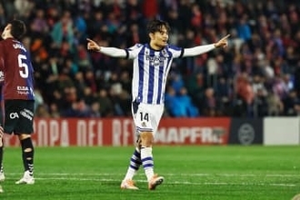 久保建英、16試合ぶり今季2ゴール目！　開幕節以来…プロ初ヘディング弾→“謝罪”パフォ