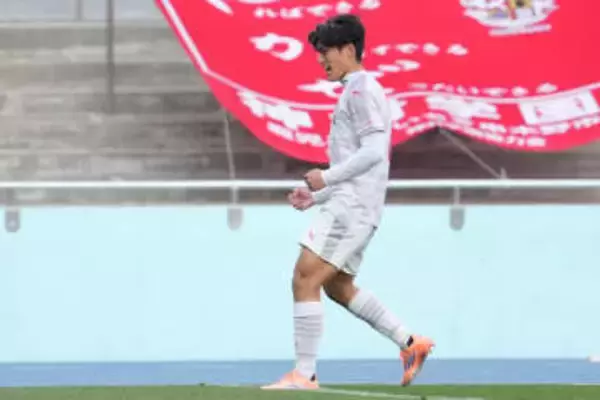 就活中のストライカーが“首位”「自分もいるぞ」　すでに2戦5得点…目標のプロへ「チャレンジしたい」