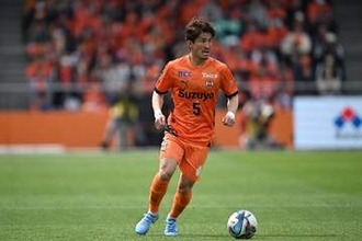 開幕3日前…J1実力者→J3電撃移籍「マジでえぐい」　ファン戦々恐々「J3が破壊される」