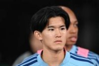 華麗ヒール→冷静弾「代表みたいな崩し」　日本人4人が絡んだ連係…ファン驚愕「なんだこのゴール」