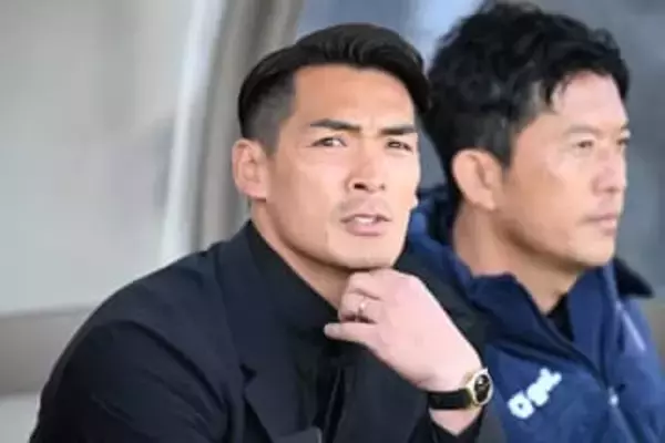 槙野監督、円陣で熱弁「結果で返さなきゃ」　J3に黒星…下剋上許し「不名誉な記録を変えられるよう」