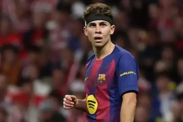 バルサMFを襲った凄惨な瞬間「血まみれ」　顔にめりこみ…海外驚愕「芝生に血痕を残した」