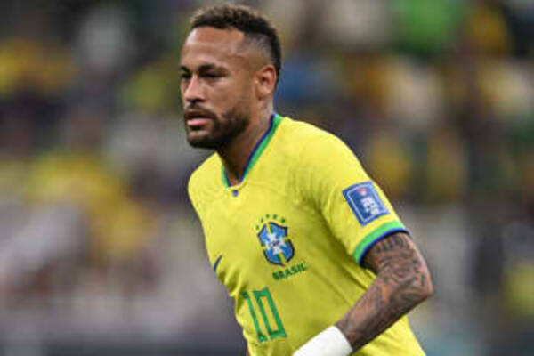 W杯 負傷交代のブラジル10番ネイマール 腫れ上がった右足首に海外注目 警告 22年11月25日 エキサイトニュース W杯 負傷交代のブラジル10番ネイマール 腫れ上がった右足首に海外注目 警告 22年11月25日 エキサイトニュース