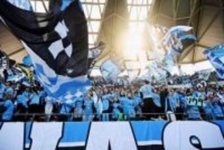 今年解散バンド×限定ユニ「え、かわいい」　最後のコラボ…デザインが「いいなぁ」