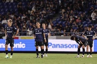 G大阪サポが1時間居残り　異例の開幕7節で…6戦未勝利で幹部と話し合い「タイトル取ることをお約束します」