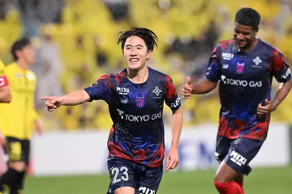 首位～最下位が勝ち点10差「大混戦やなぁ」　J1最新順位表…EASTは5クラブが優勝消滅