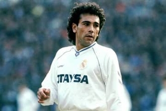 元レアル英雄が「政治家みたいになった」　W杯抽選会に出席…近影にファン驚き「面影なさすぎ」