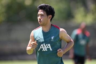 遠藤航が「愛されすぎでしょ」　リバプールのSNS投稿にファン歓喜「私の人生が一瞬で華やぐ」