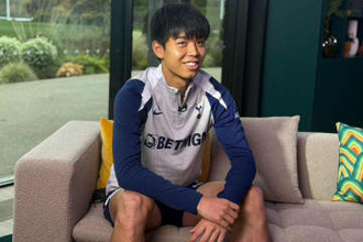 トッテナムからオファーに「マジか」　1時間面談で“即決”…20歳でプレミア挑戦の訳