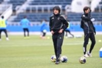 中村俊輔が30個年下に「すみません」　若手選手と対決…”3連続失敗”で「俊さんなにしとん」