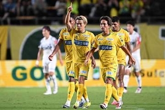 千葉が開幕5連敗、17年ぶりJ1で勝ち点ならず　試合終盤に痛恨の失点…岡山が執念の勝ち越し弾